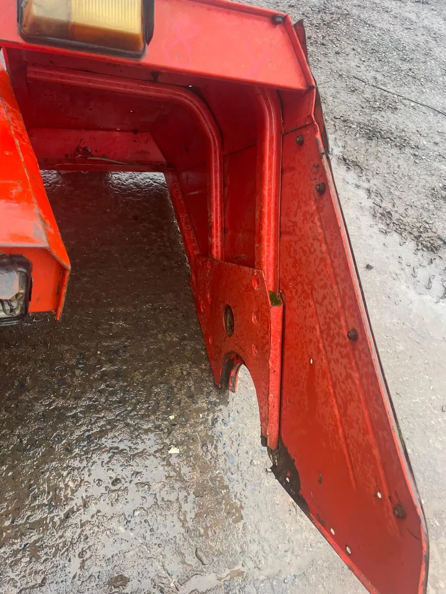 European Zetor Mudguards & Seat - Image 3