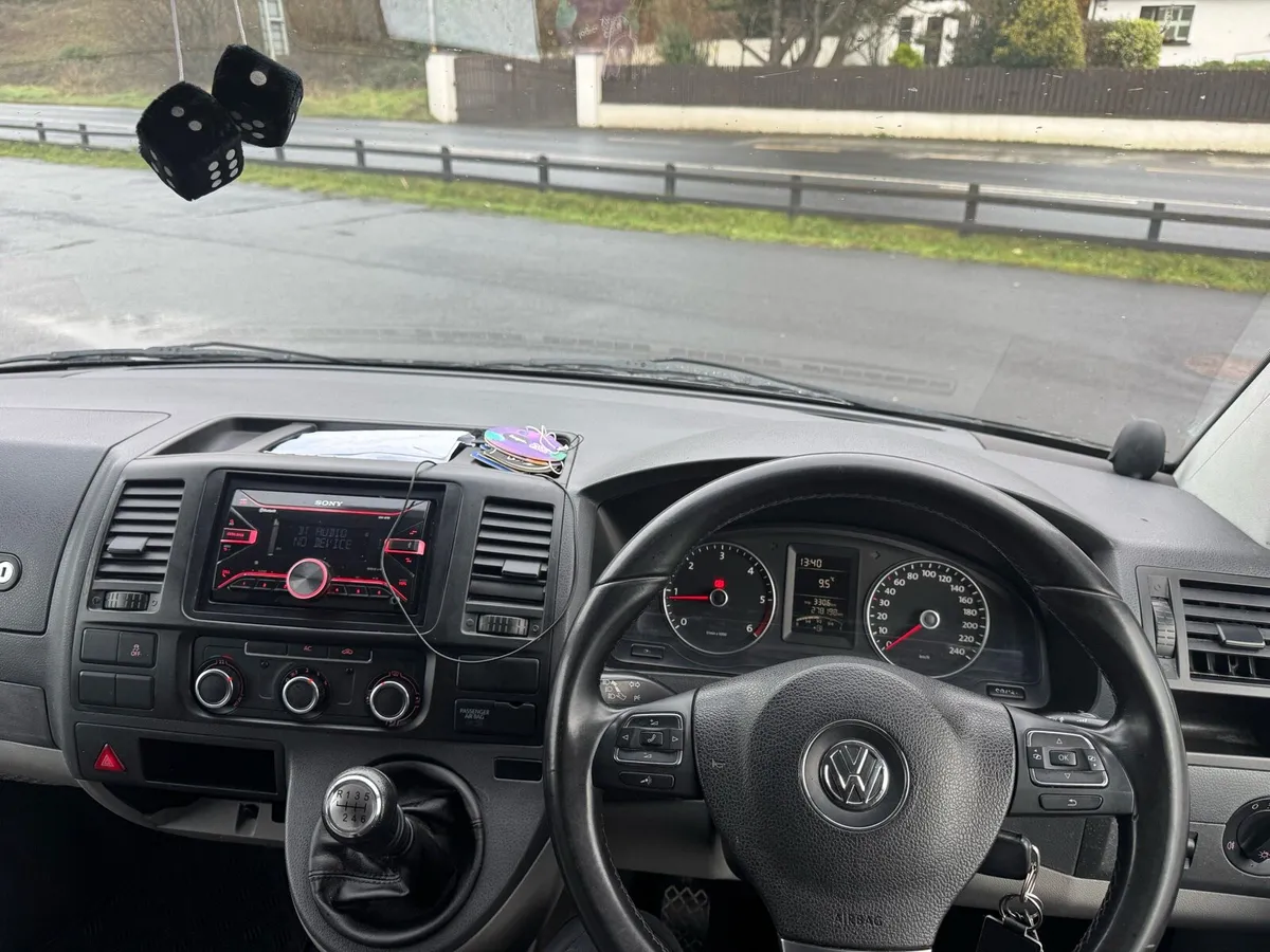 Transporter 2.0TDI (6 speed) - Image 4