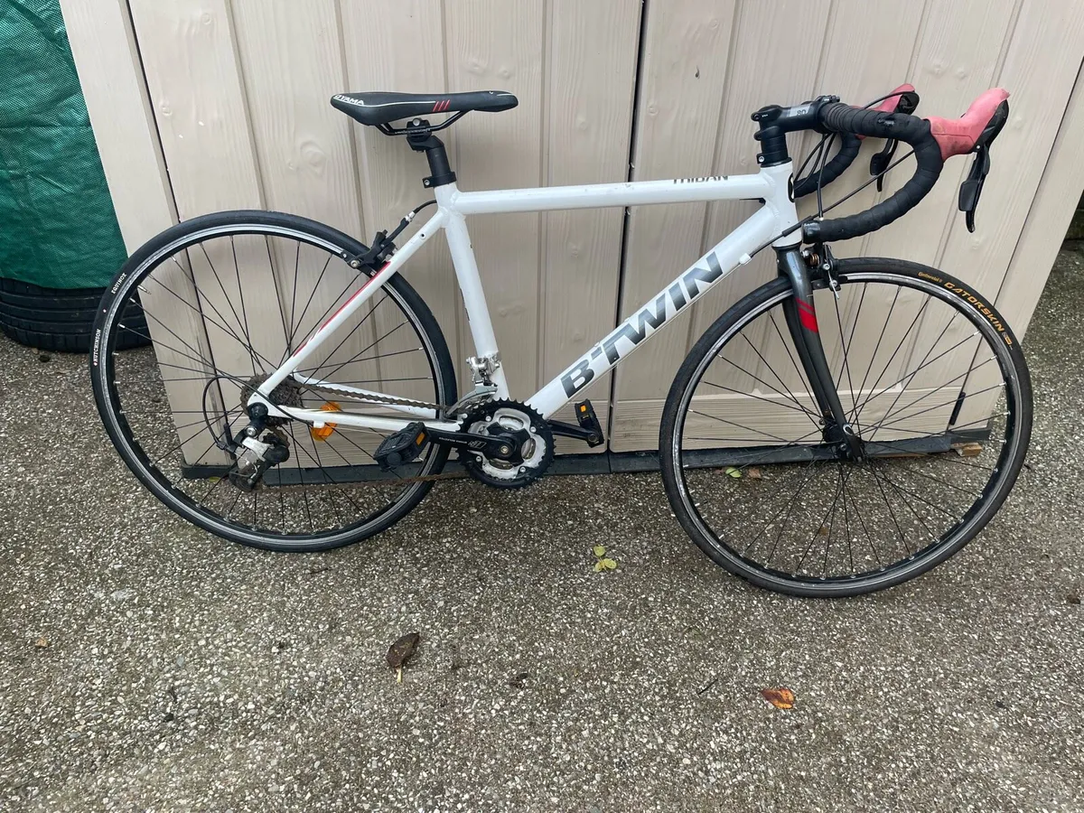 B’TWIN Racing bike 26 inches wheels - Image 2