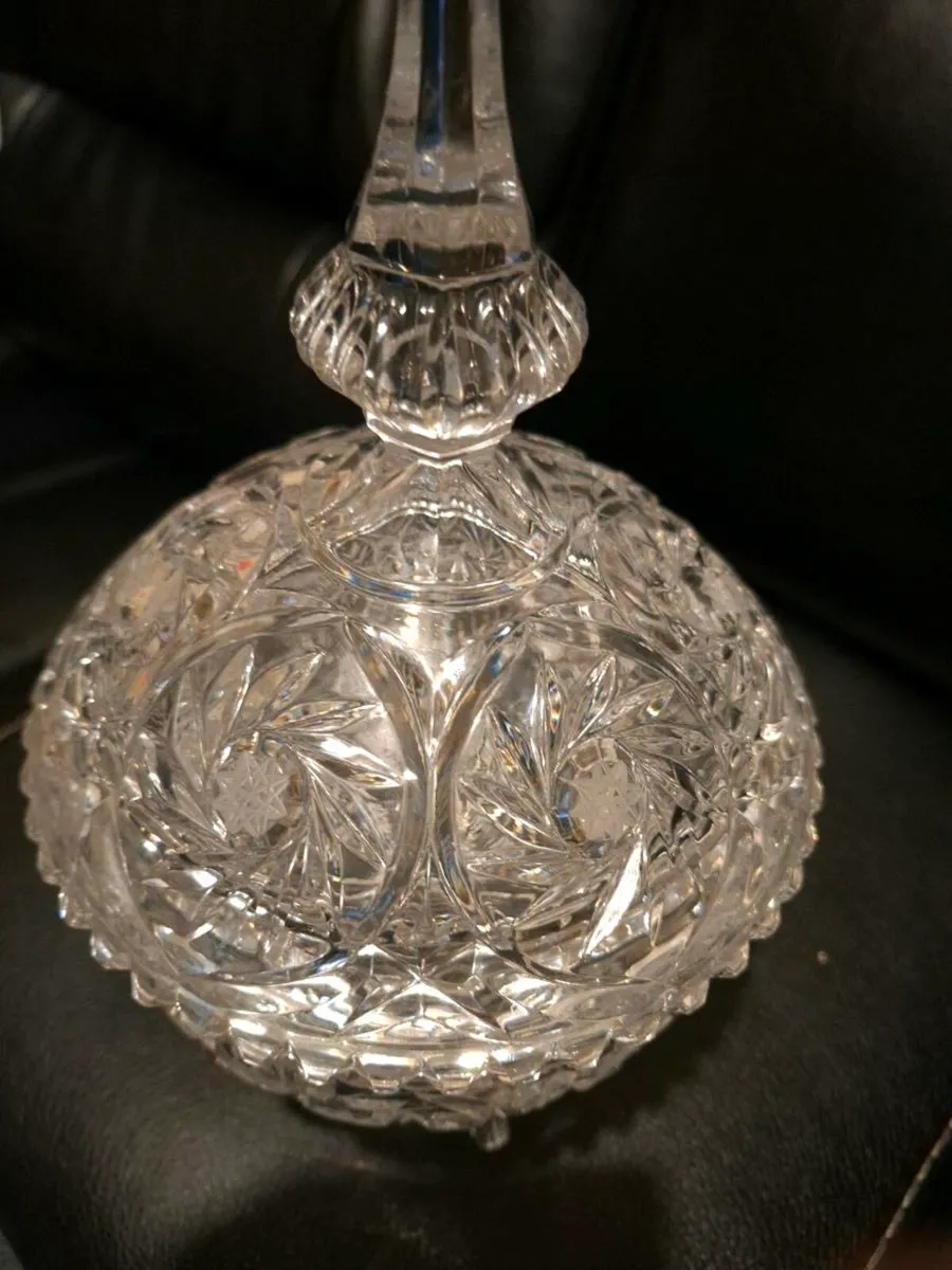 Stunning Vintage heavy Crystal Sweet/Cookie dish - Image 3