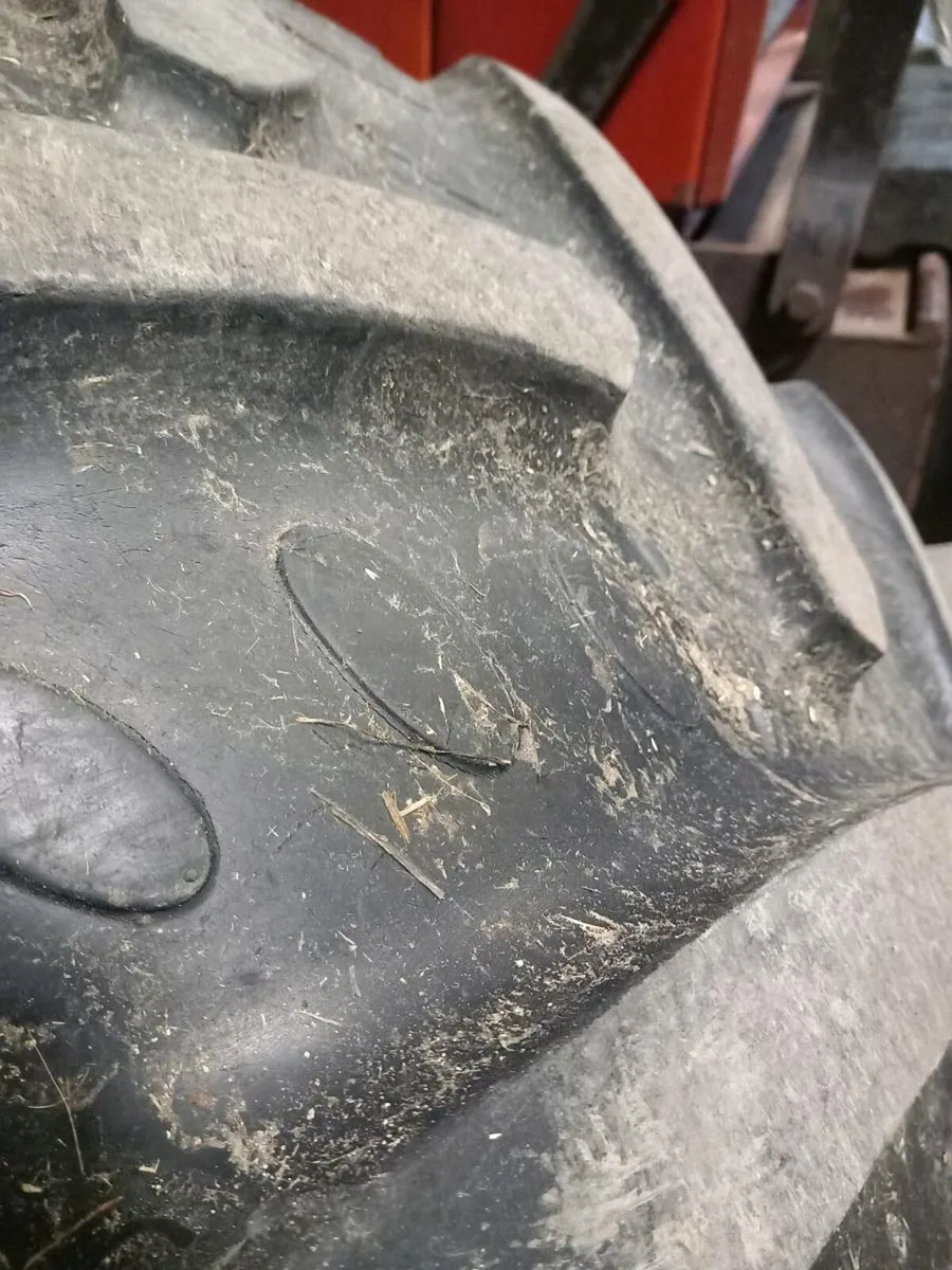 Tractor tyres - Image 4