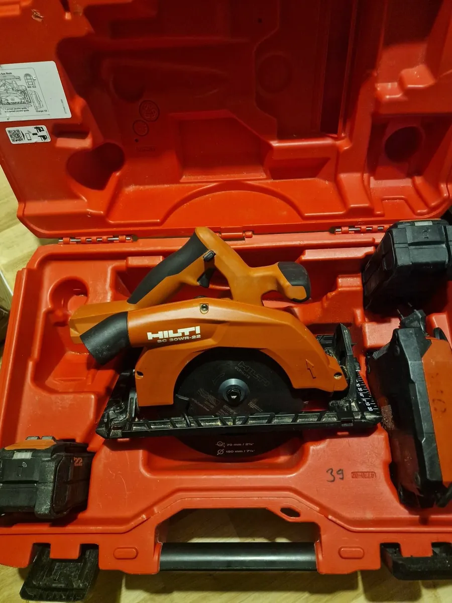 Hilti circular saw - Image 1