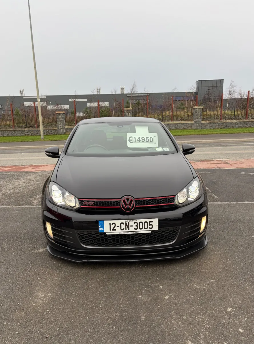 2012 Vw Golf GTI DSG LOW KMS - Image 3