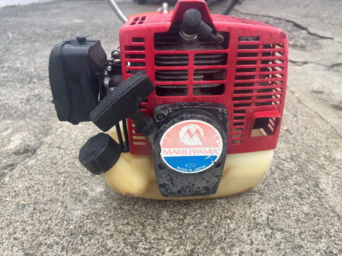 Maruyama 420 brush cutter - Image 1
