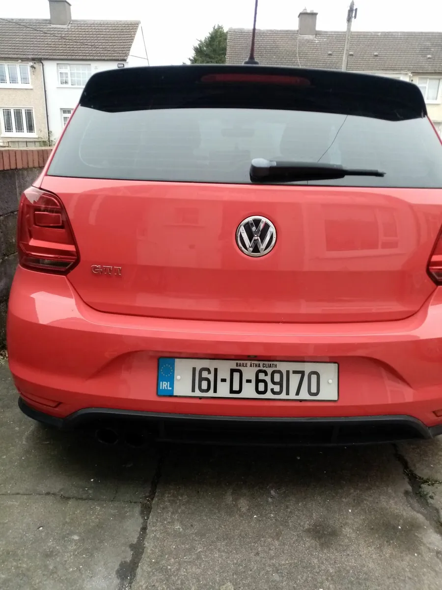 Volkswagen up! 2015 - Image 4