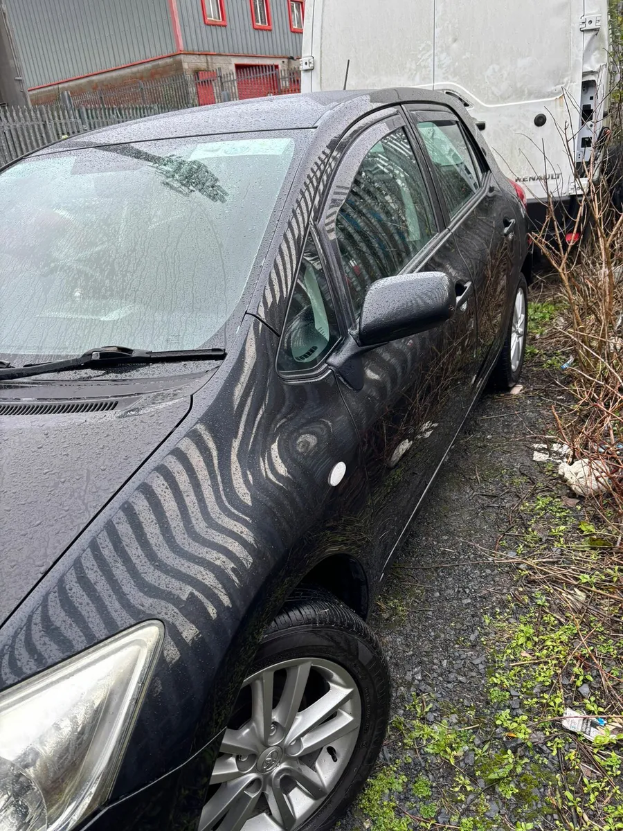 2009 TOYOTA AURIS NCT 3-26 1.4 D4D - Image 4