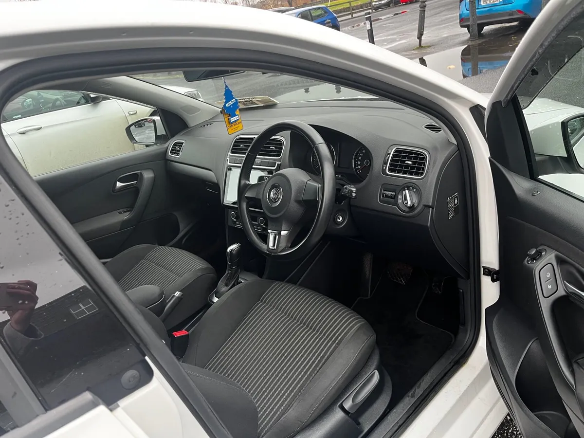 Volkswagen Polo 2014 - Image 4