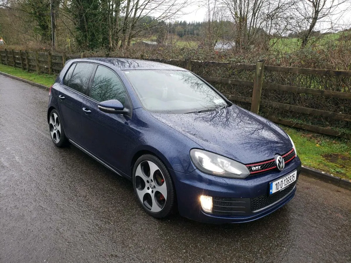 2010 Volkswagen Golf GTI 2.0 TSI - Image 1