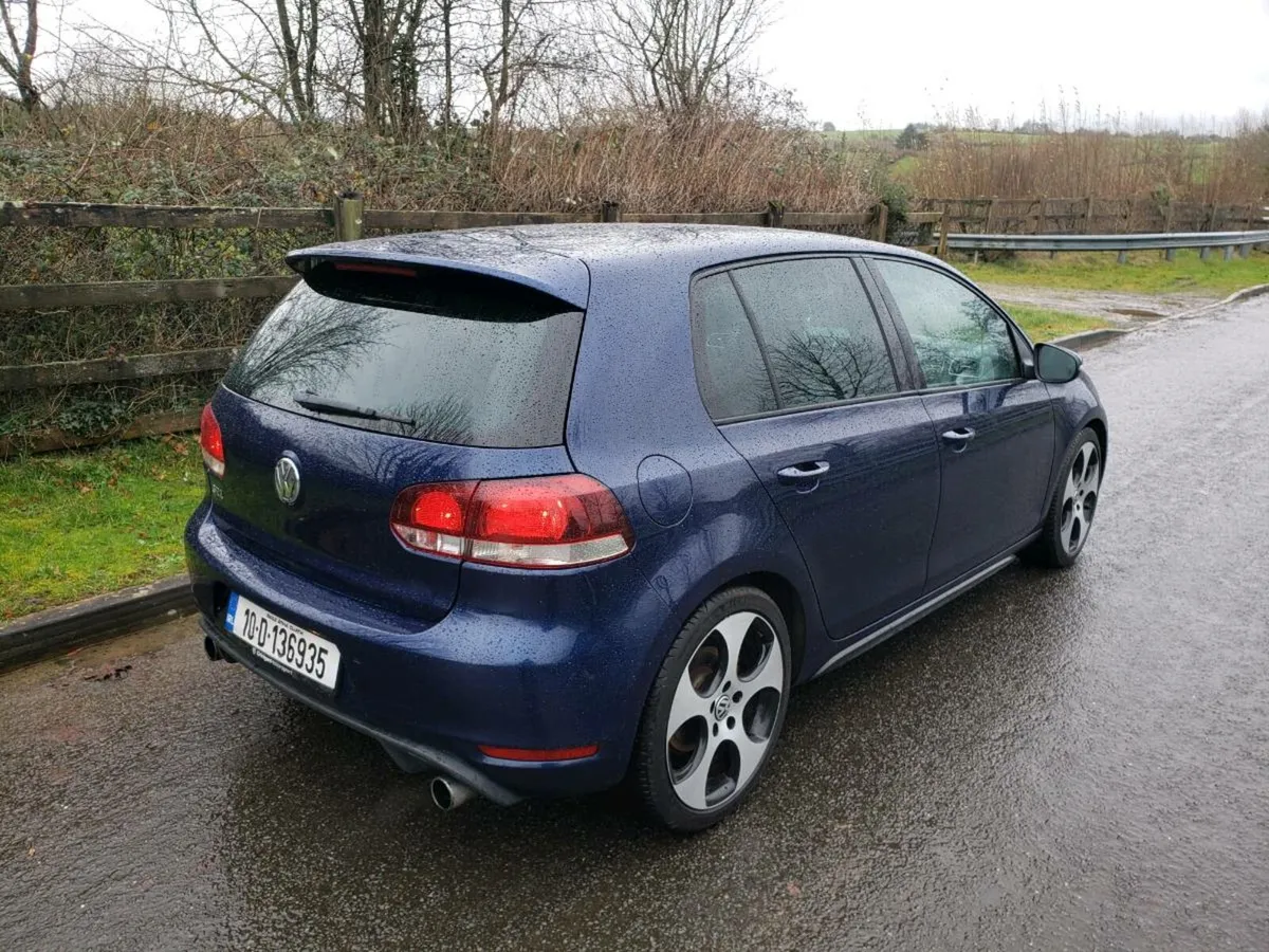 2010 Volkswagen Golf GTI 2.0 TSI - Image 4