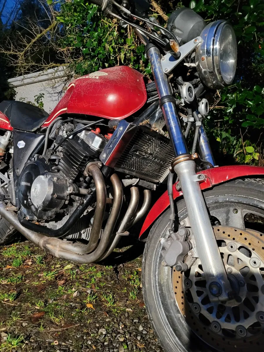 HONDA SUPER FOUR 400. PROJECT BIKE - Image 4