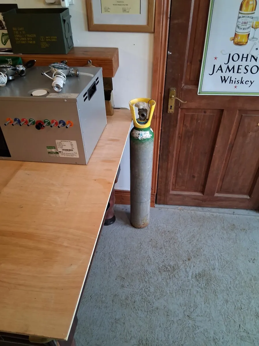 Bar cooler & equipment - Image 4