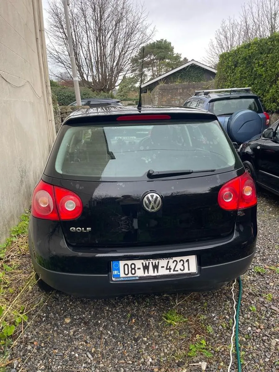 2008 Volkswagen Golf - Image 2