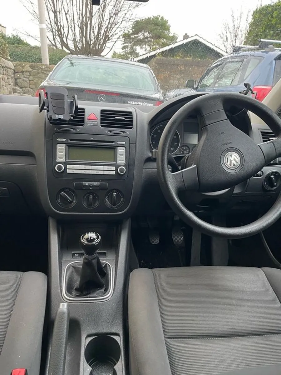 2008 Volkswagen Golf - Image 3