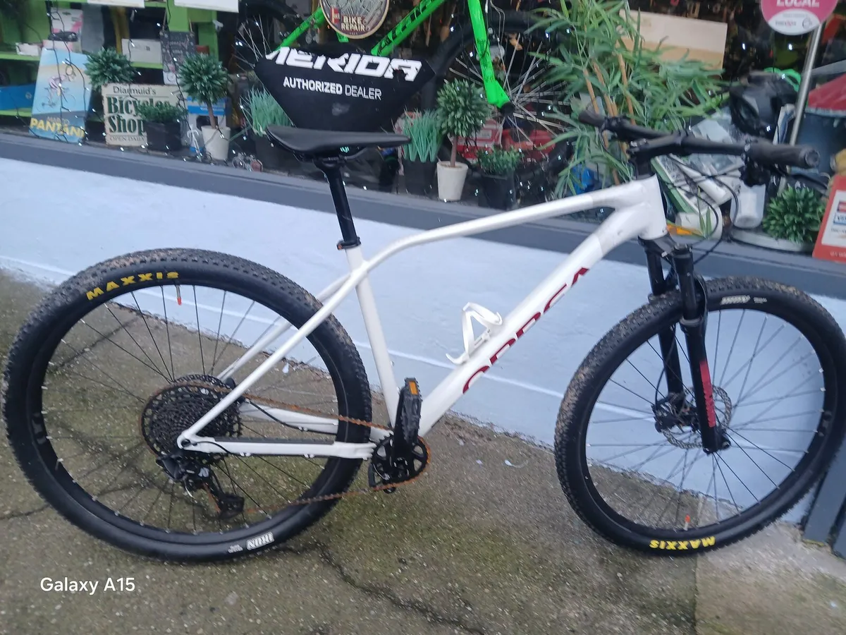 ORBEA ALMA MOUNTAIN BIKE