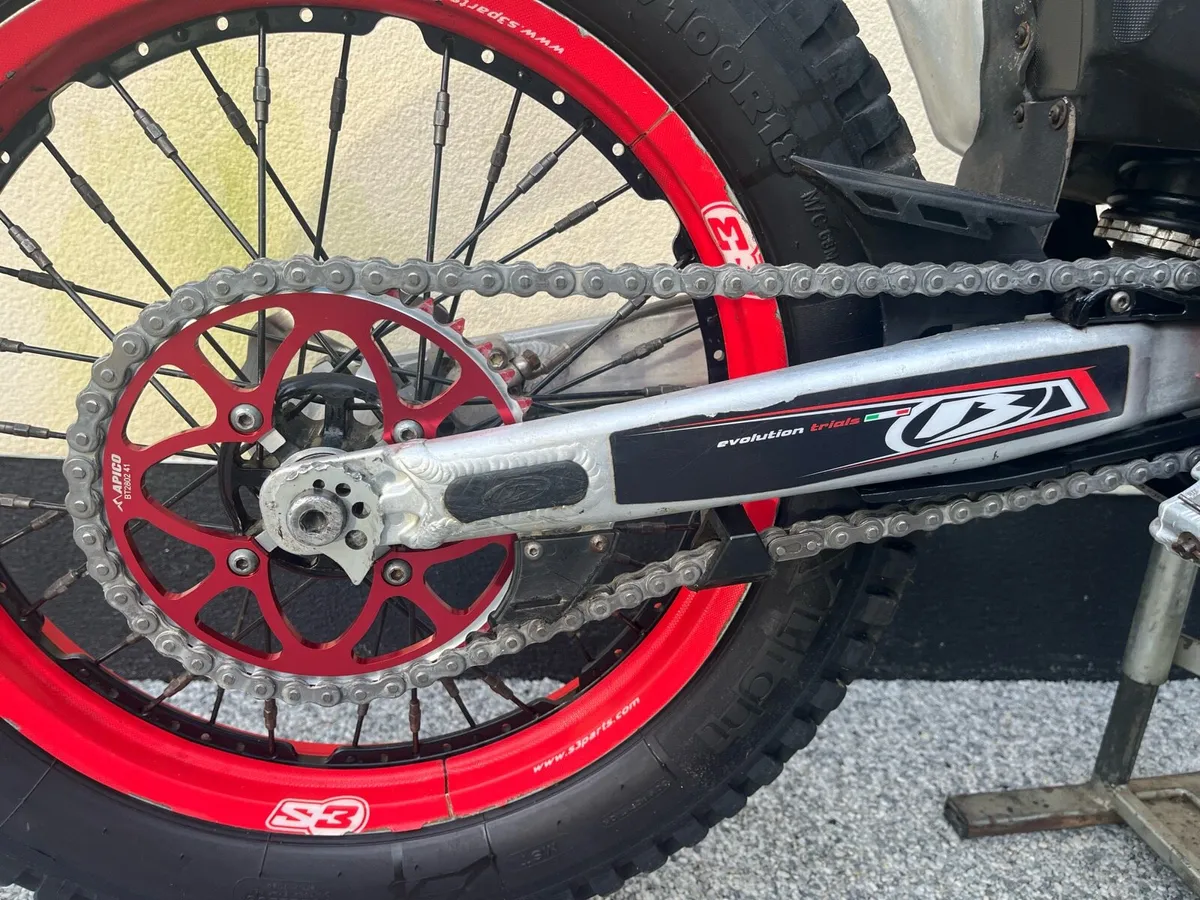 Beta EVO 250 Trials Bike - Image 3