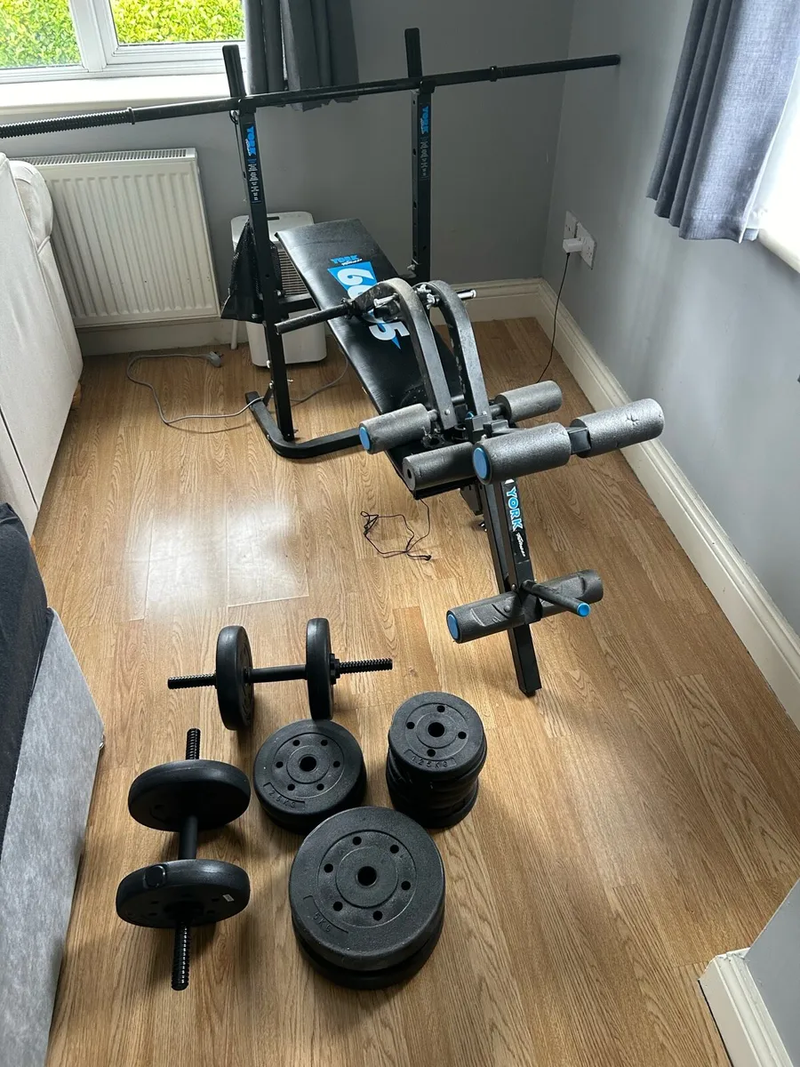 Gym equipment - Image 1