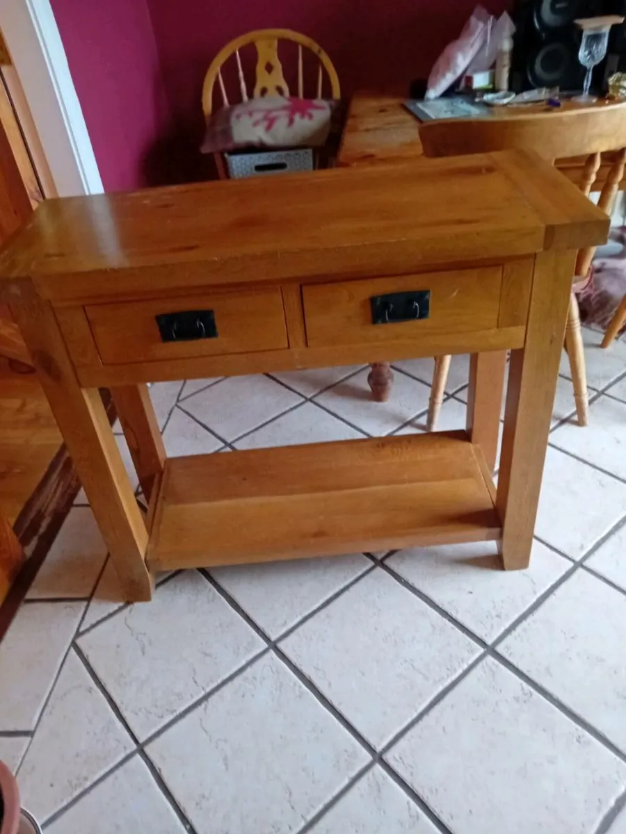 Hall table - Image 1