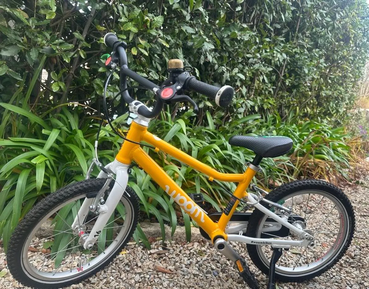 Woom 3 yellow bike - Image 1