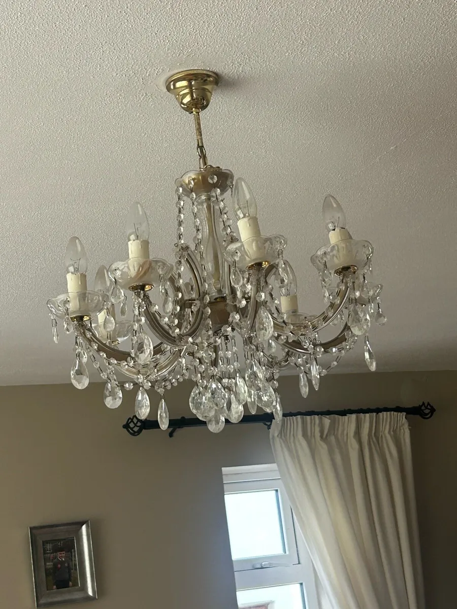 Chandelier light