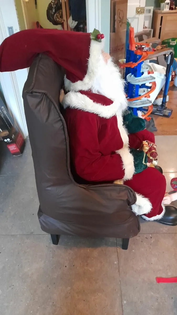 Large santa christmas decoration - Image 2