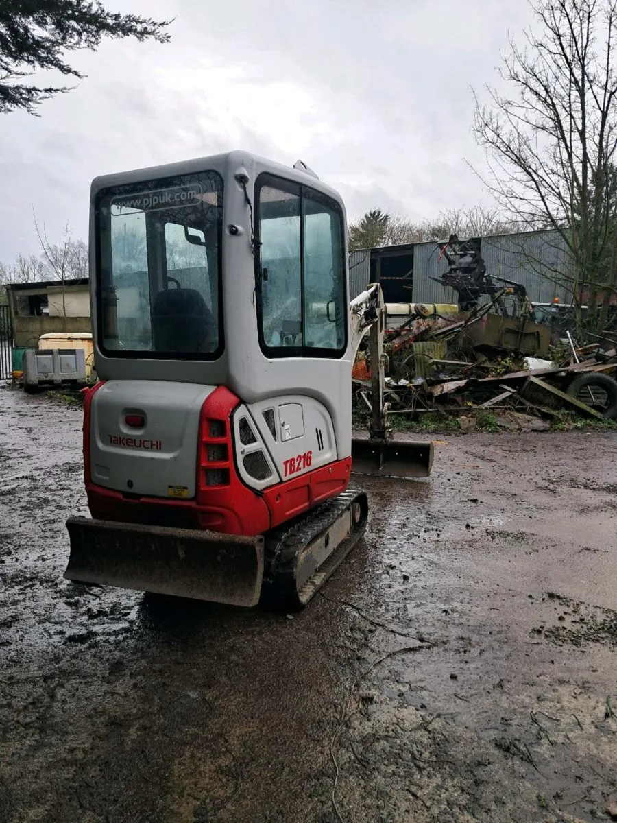 Takeuchi TB216 - Image 3