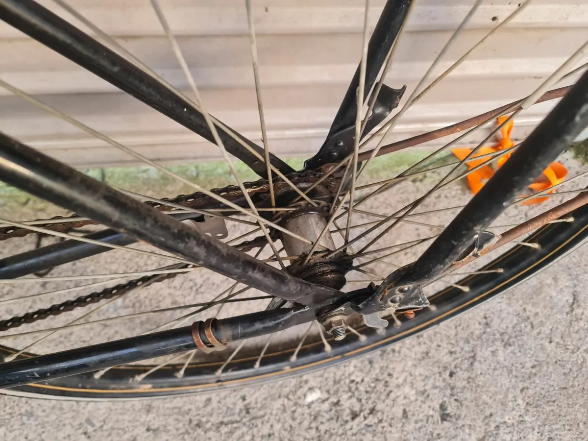 VINTAGE FRENCH BICYCLE probably only 1 in ireland - Image 4