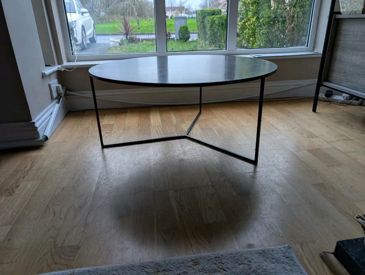 Black Coffee table - Image 1