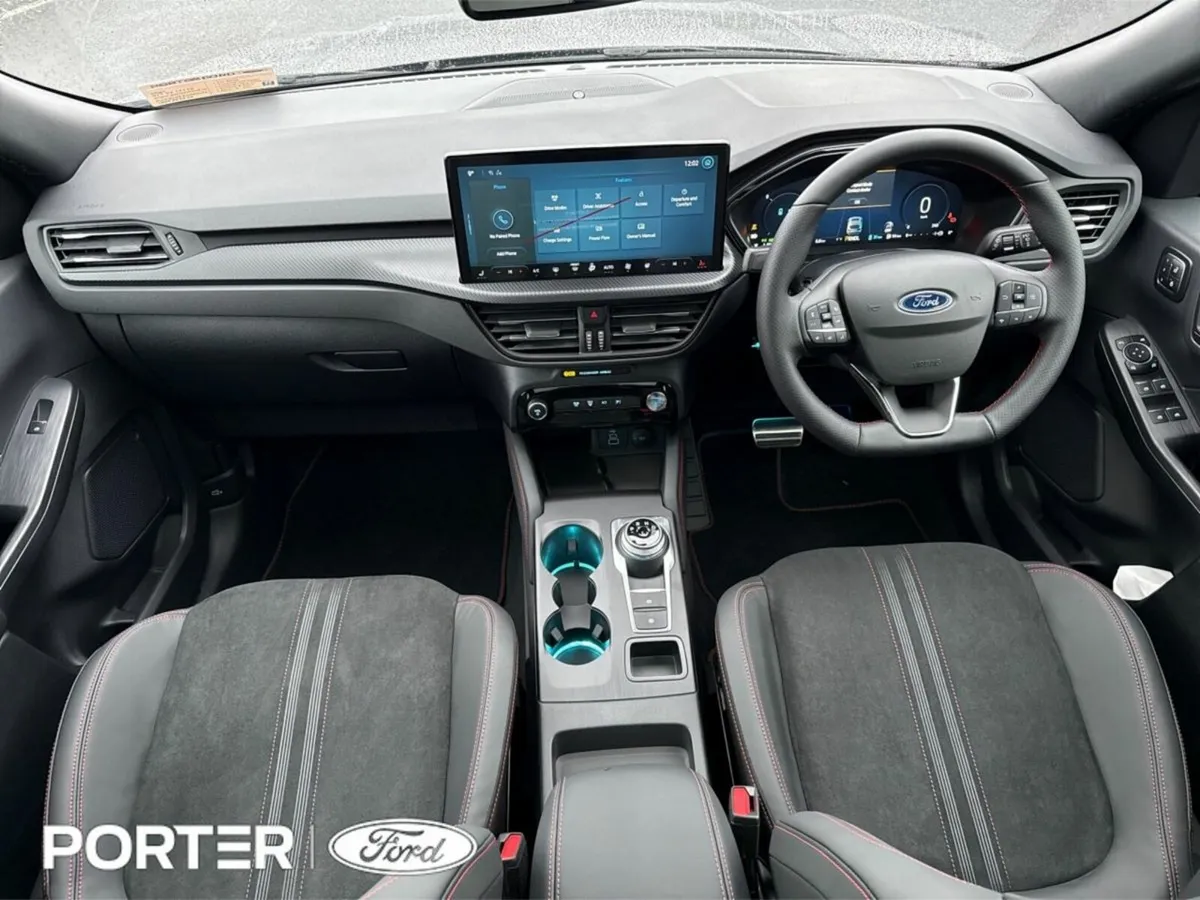 Ford Kuga ST LINE X EDITION *PHEV* - Image 2