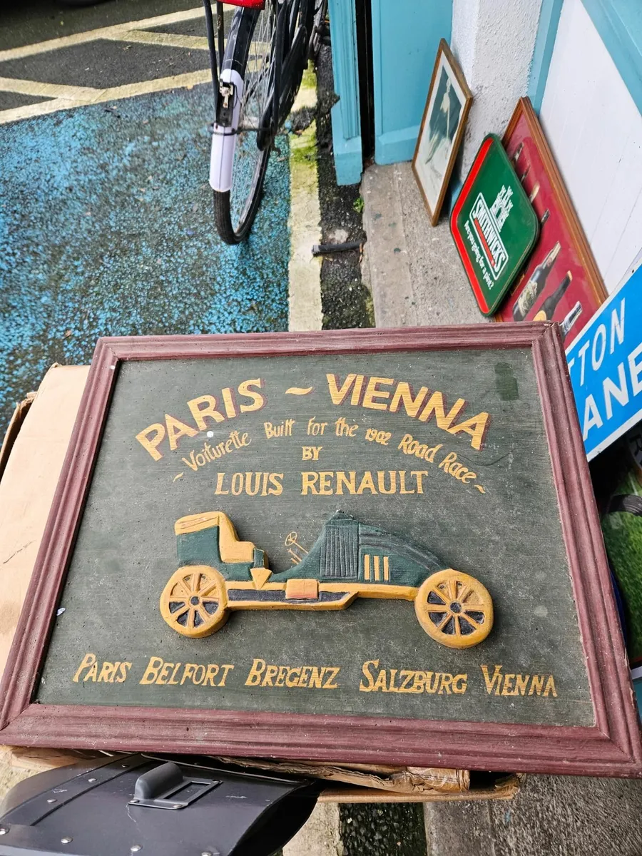 Renault Sign Paris Vienna Race - Image 3