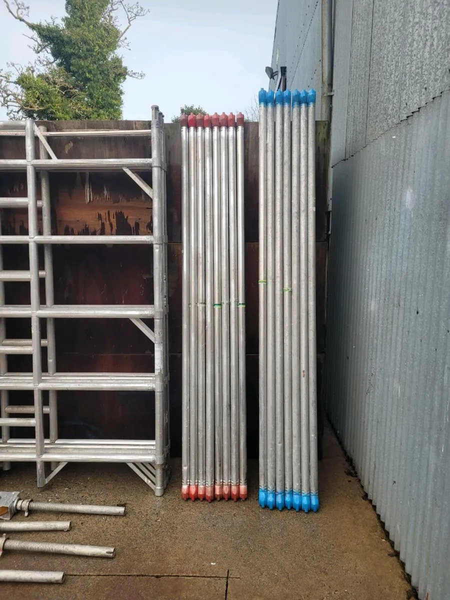 Aluminium scaffold tower FREE DELIVERY - Image 4