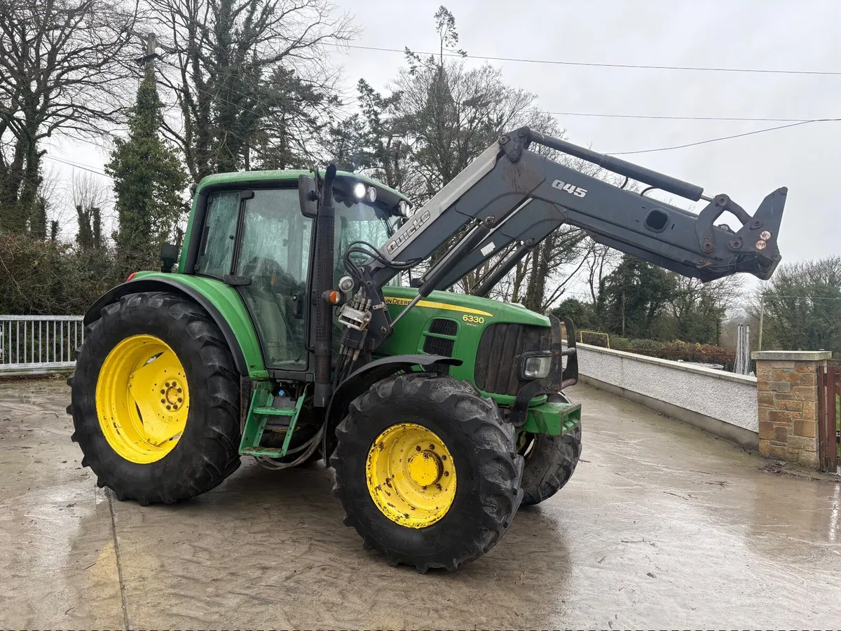 2011 John Deere 6330 **PREMIUM** - Image 1