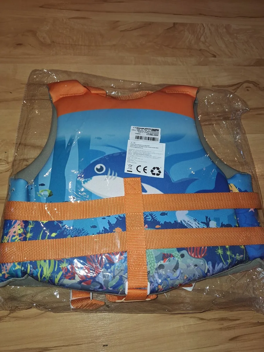 Kids life jacket - Image 2