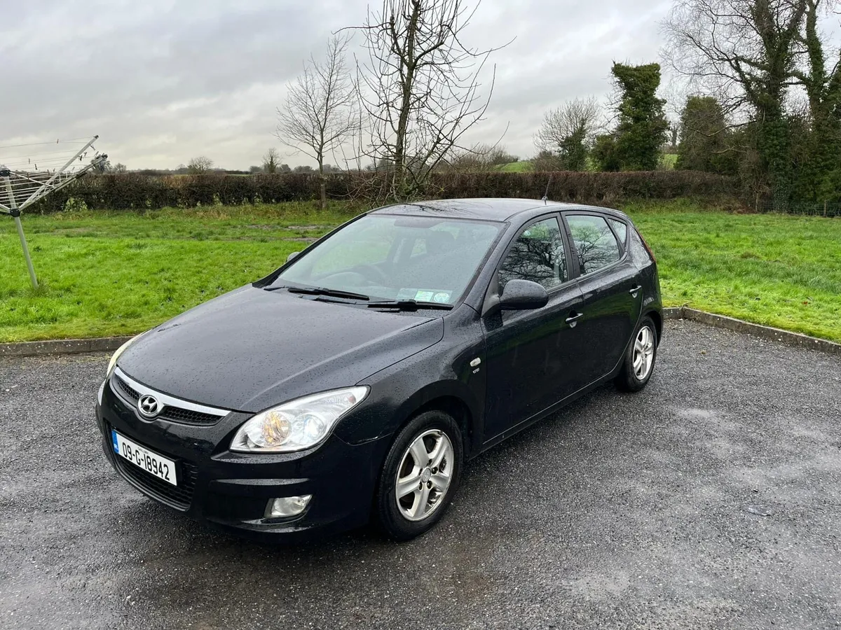 Hyundai i30 diesel with nct & tax - Image 2