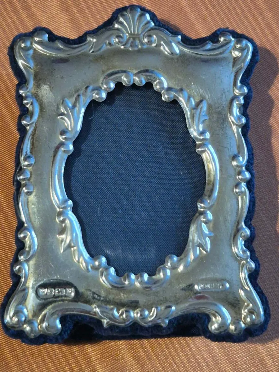 Sterling Silver Picture Frame - 1974 - Image 2