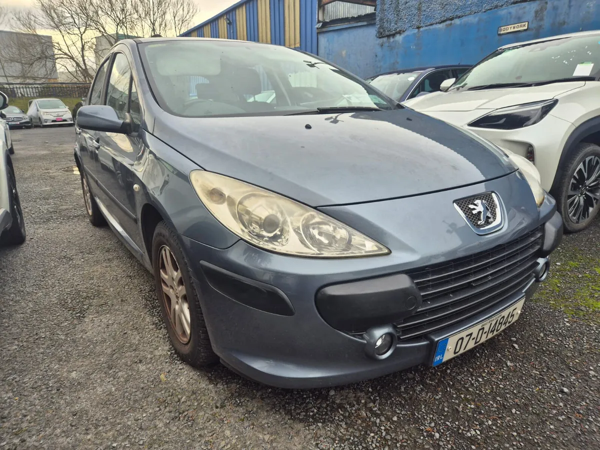 Peugeot 307 Very Clean Car TAXED & TESTED - Image 4