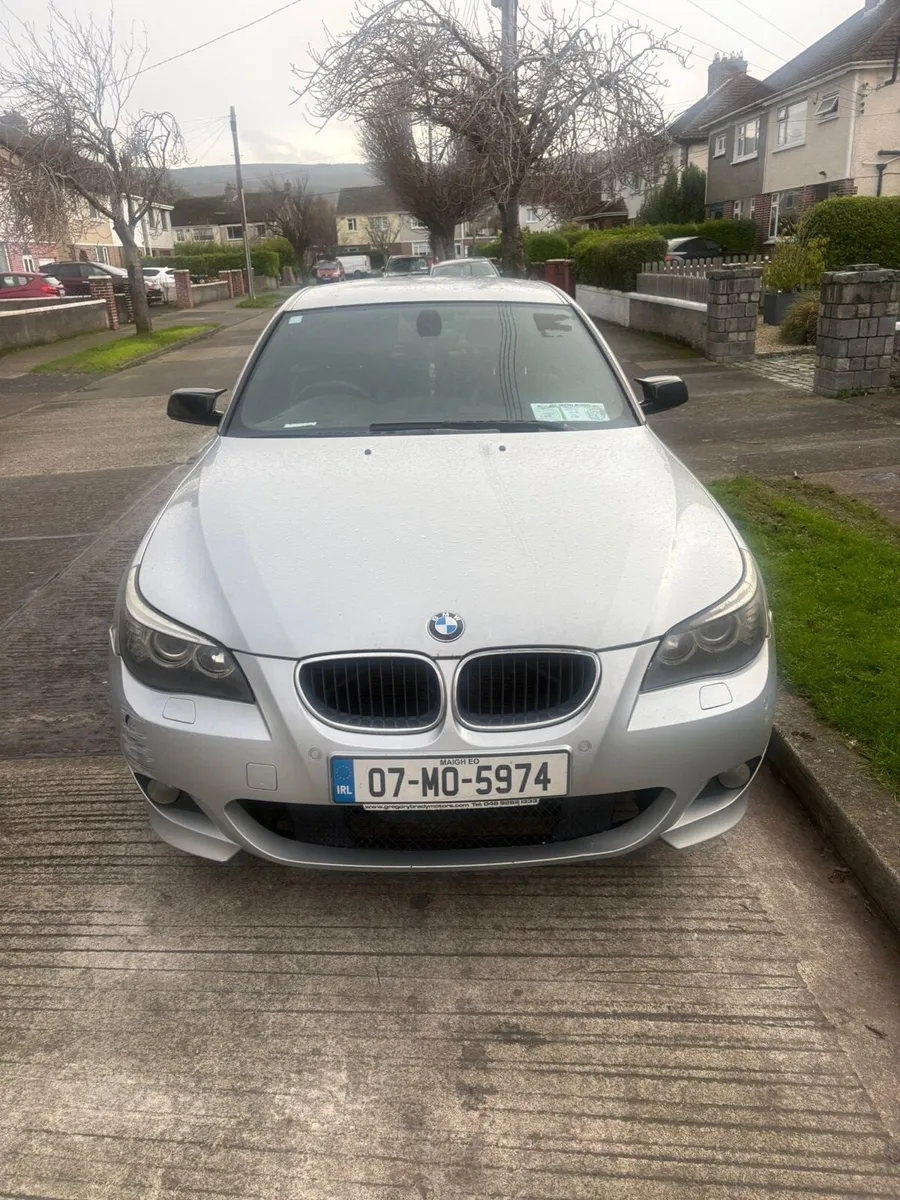 BMW 520d 2007 - Image 1