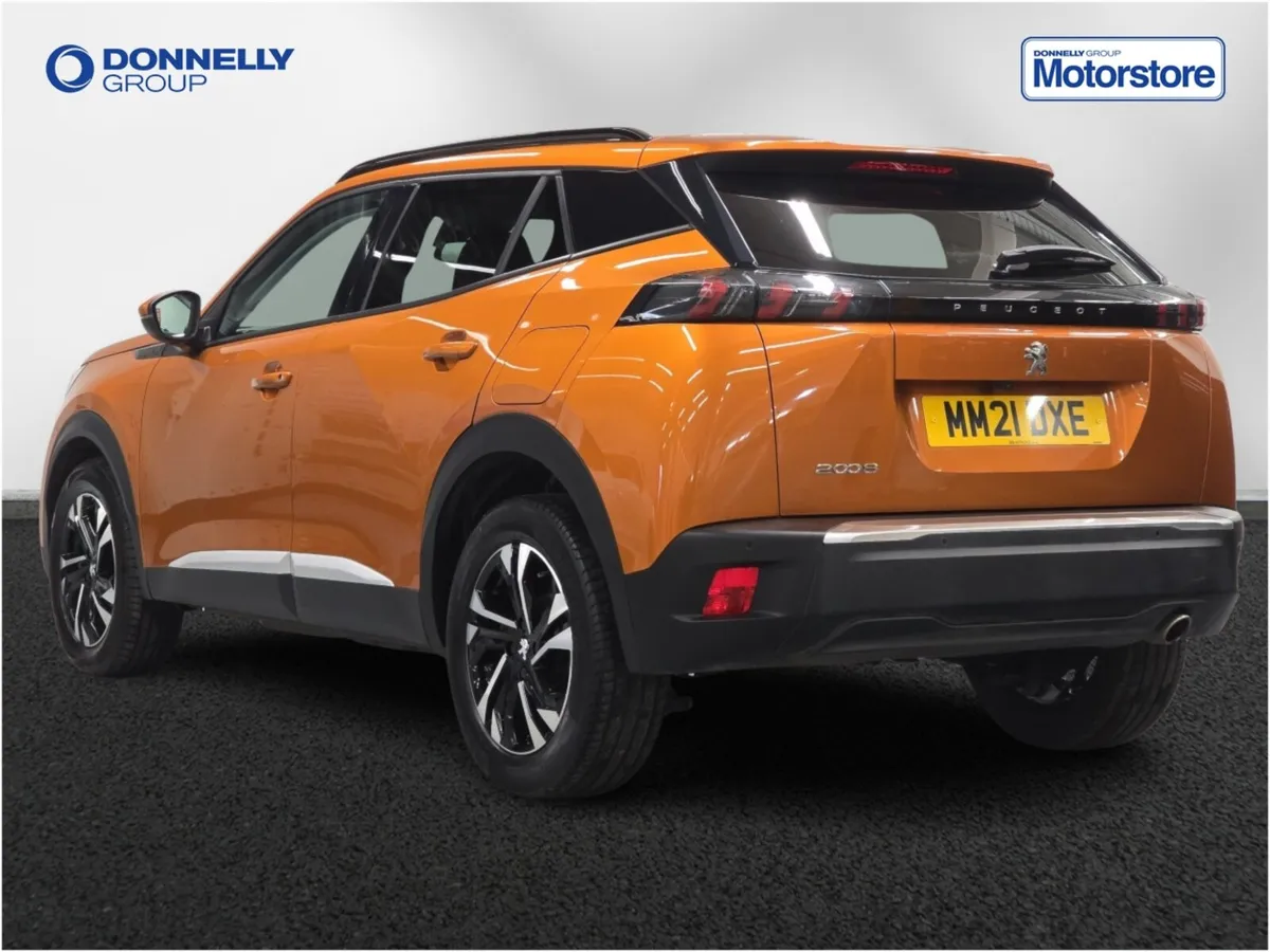 Peugeot 2008 Diesel Estate Allure - Image 2