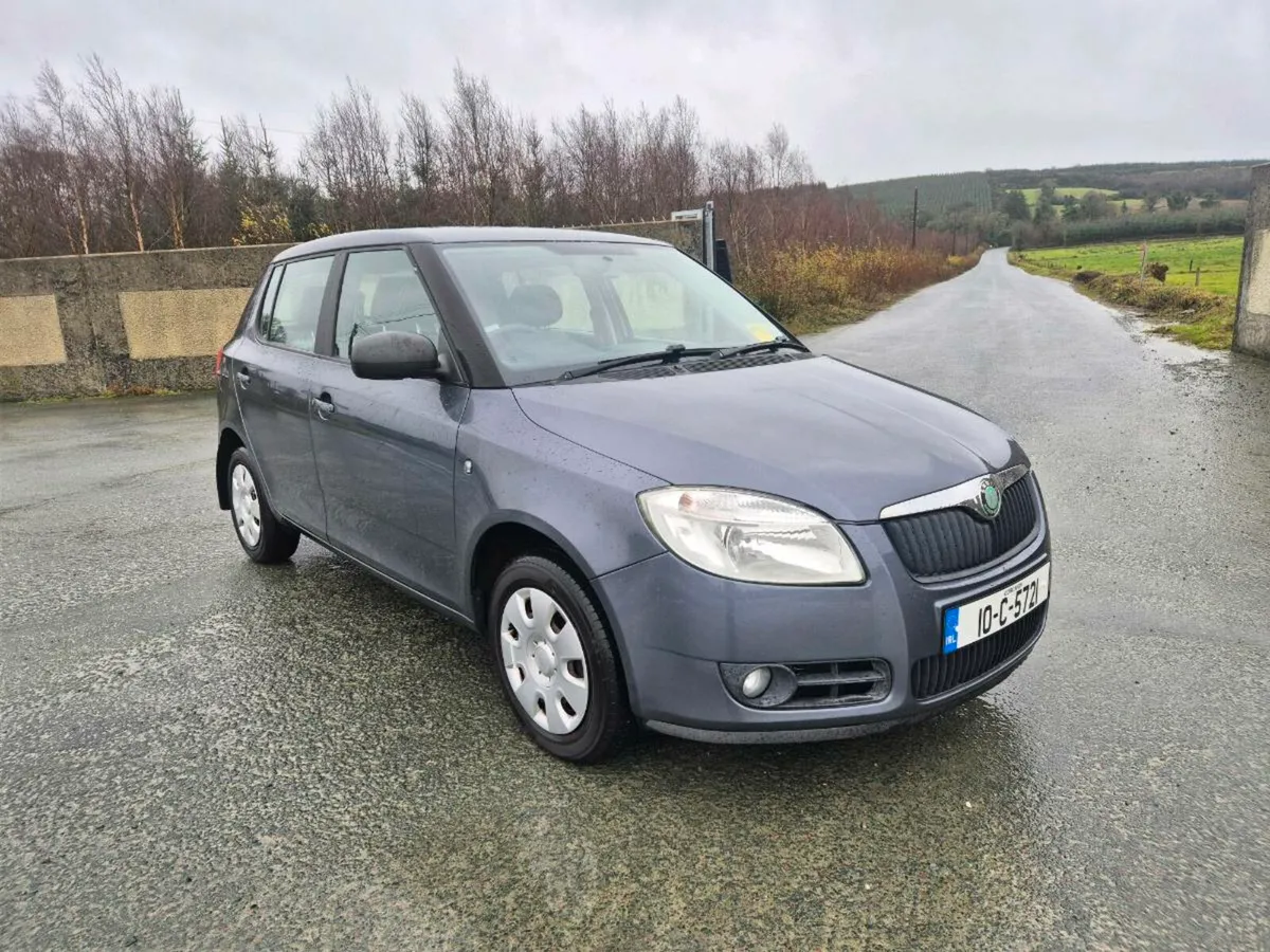 Skoda Fabia 1.2 petrol - Image 1