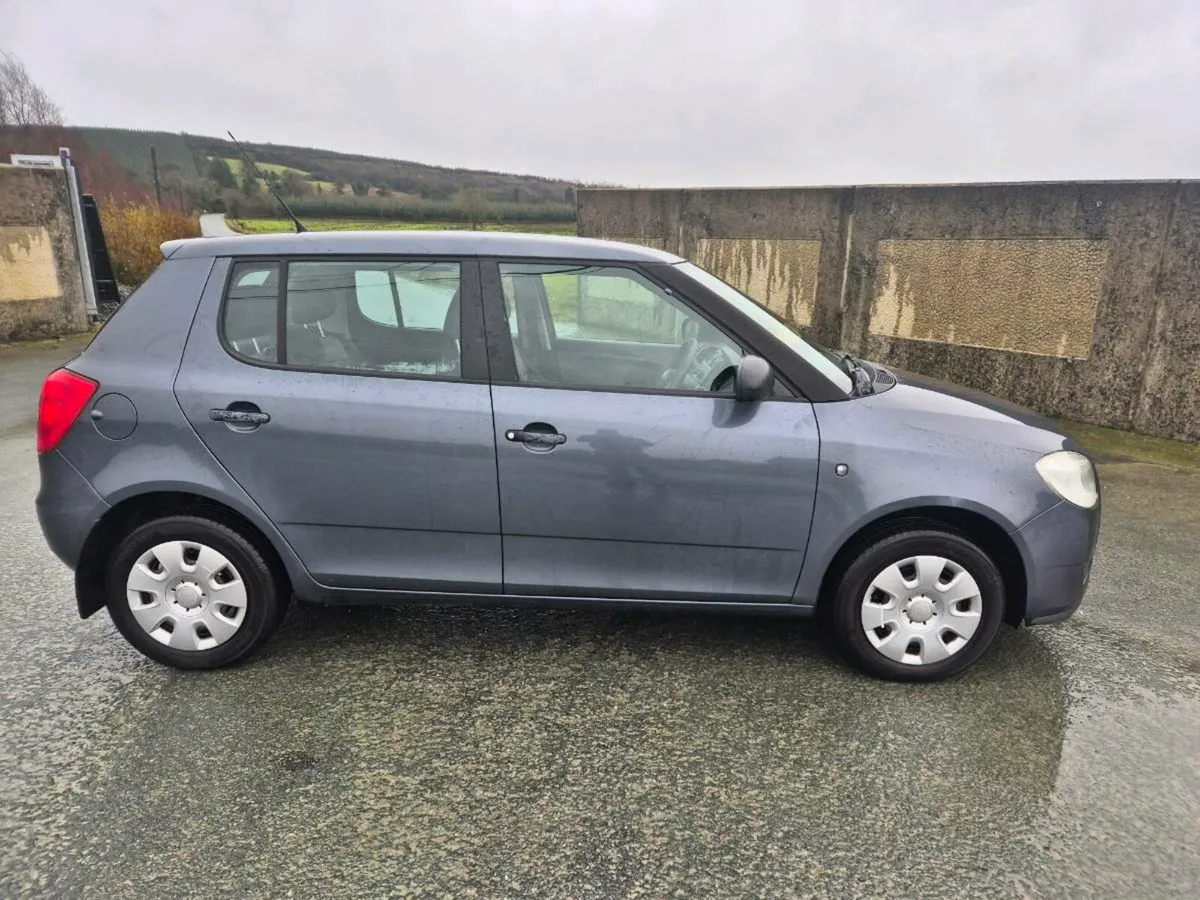 Skoda Fabia 1.2 petrol - Image 2
