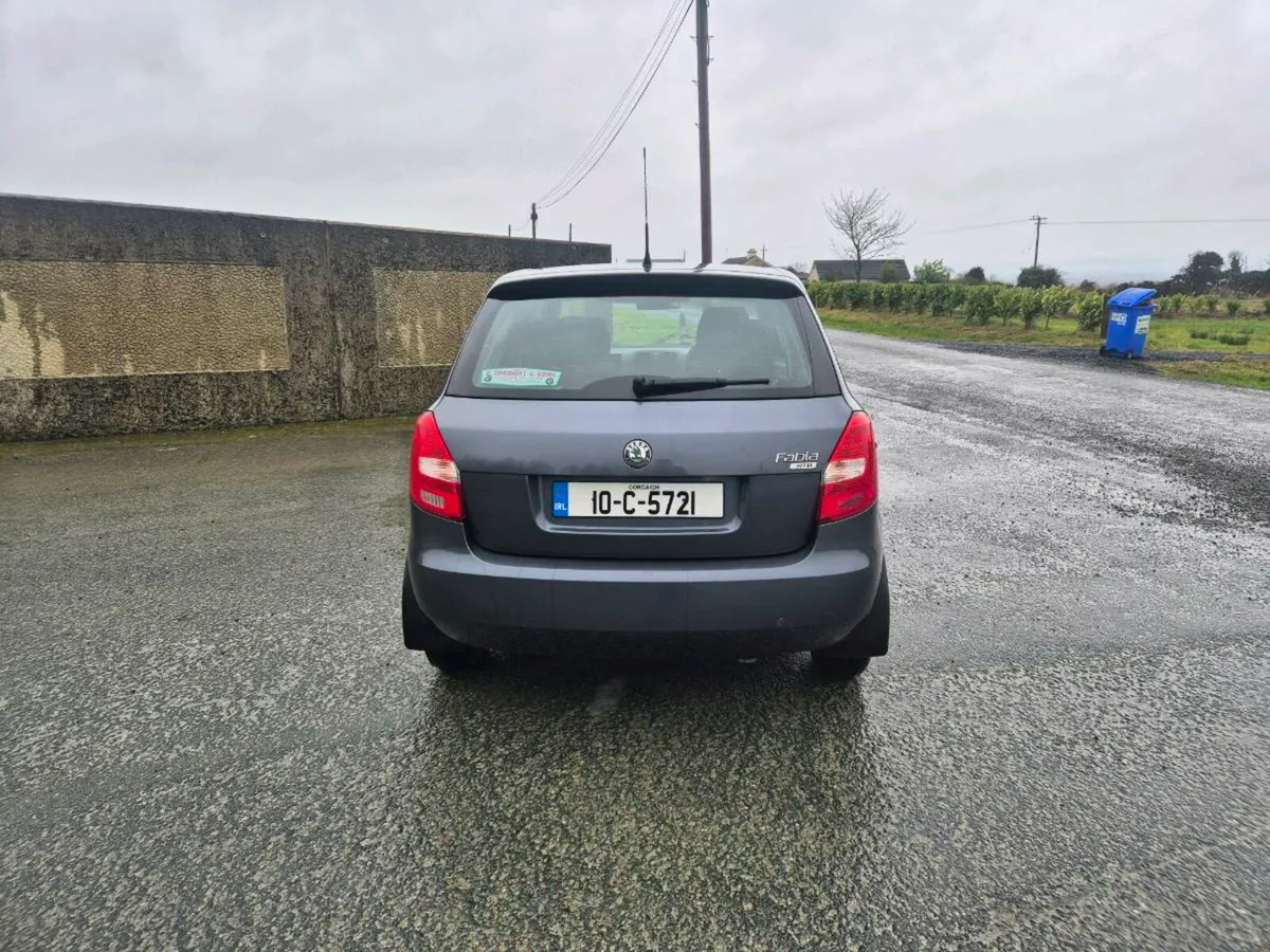 Skoda Fabia 1.2 petrol - Image 4
