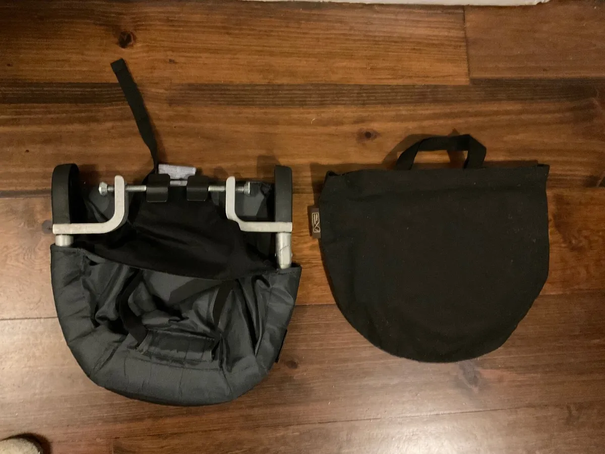 Mountain Buggy pod portable / clip-on highchair. - Image 2