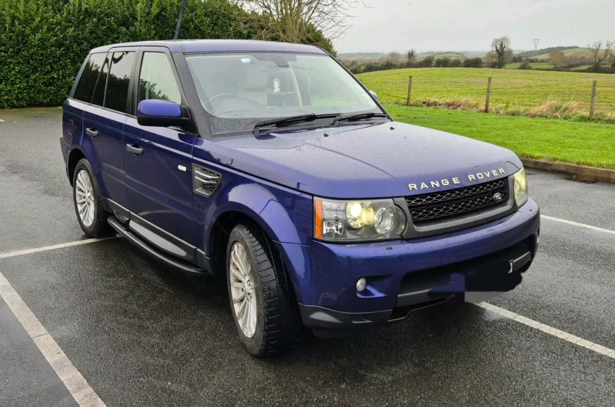 2010 Range Rover Sport - Image 1