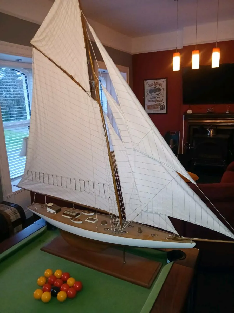 Model boat - Image 4