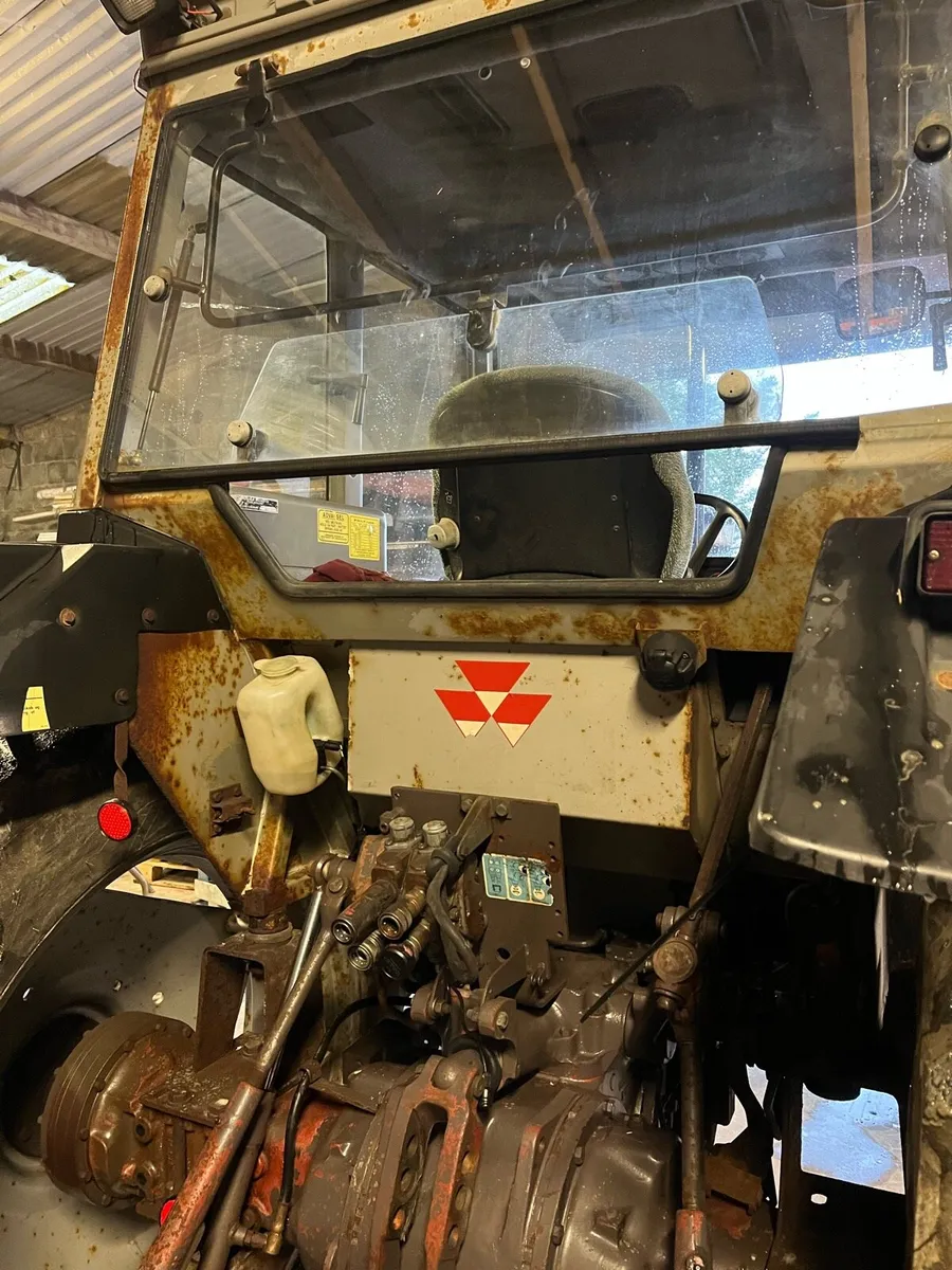 Massey Ferguson - Image 4