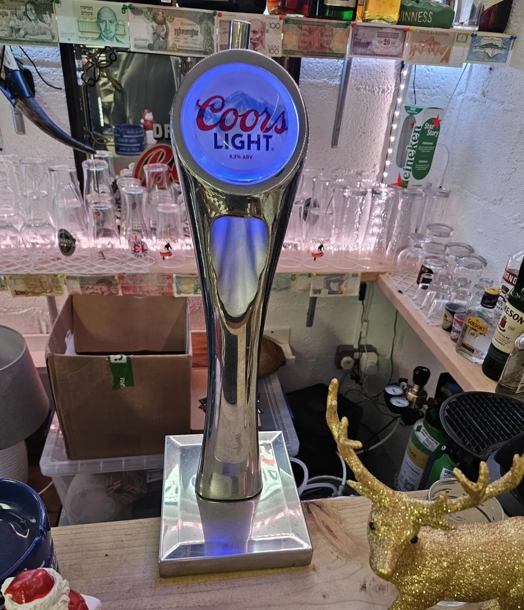 Full home bar for sale (taps, bar, gas, etc) - Image 4