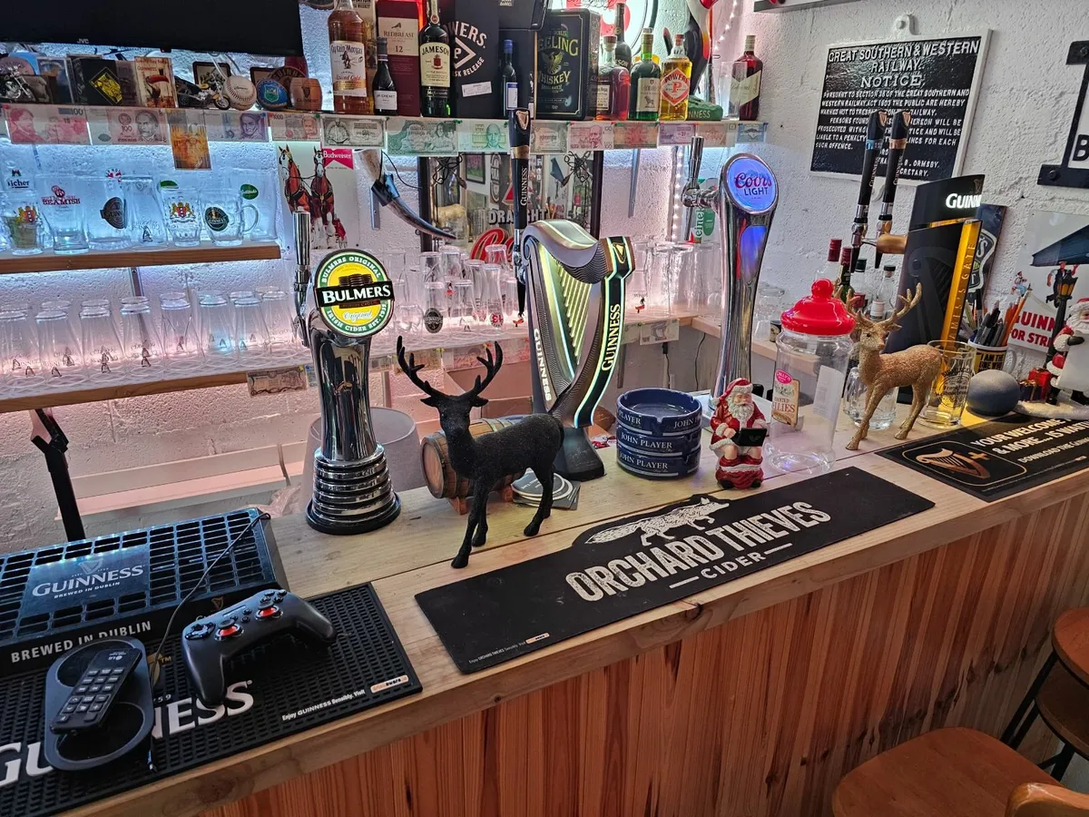 Full home bar for sale (taps, bar, gas, etc) - Image 2
