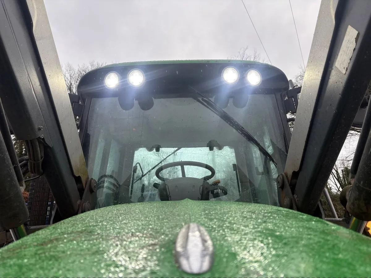 2011 John Deere 6330 **PREMIUM** - Image 3