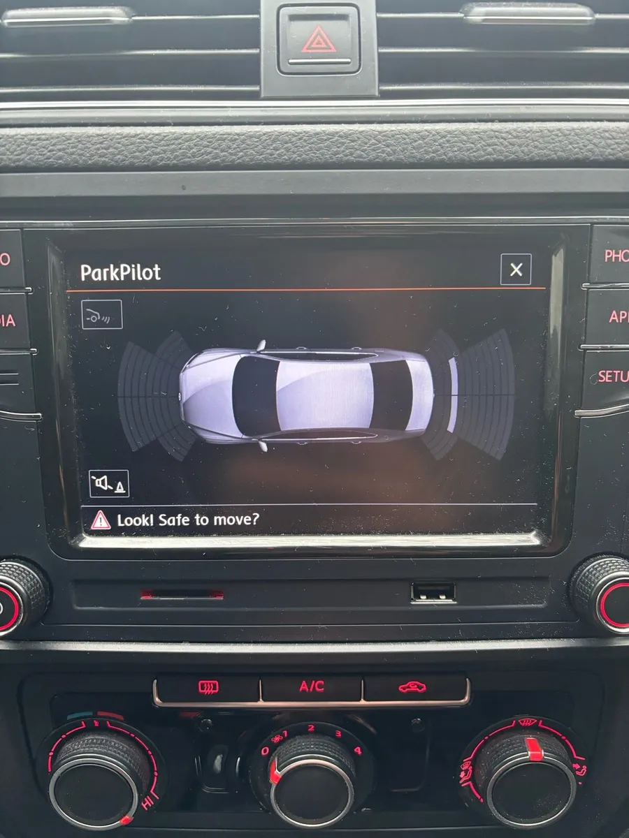 2016 Volkswagen Jetta 2.0 TDI CL - Image 2