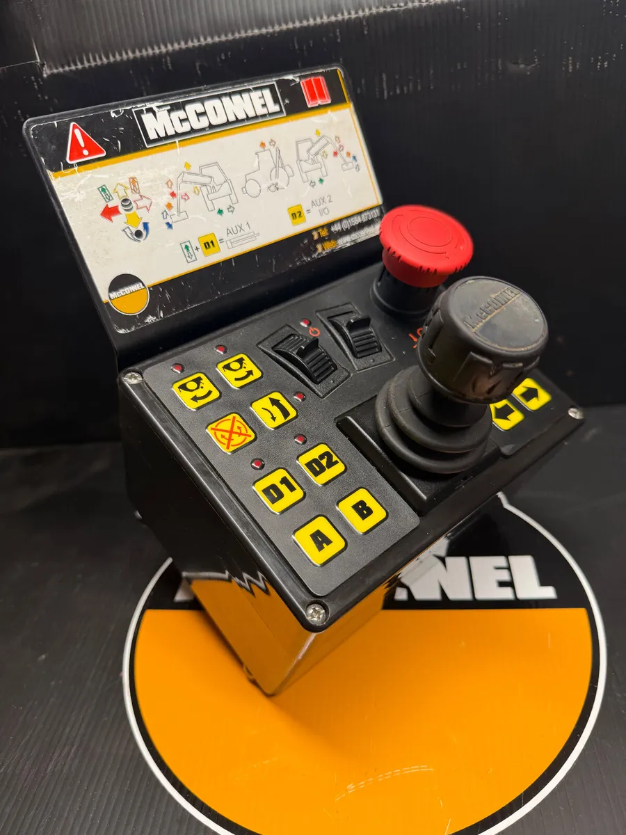 McConnel xtc controller like new - Image 1