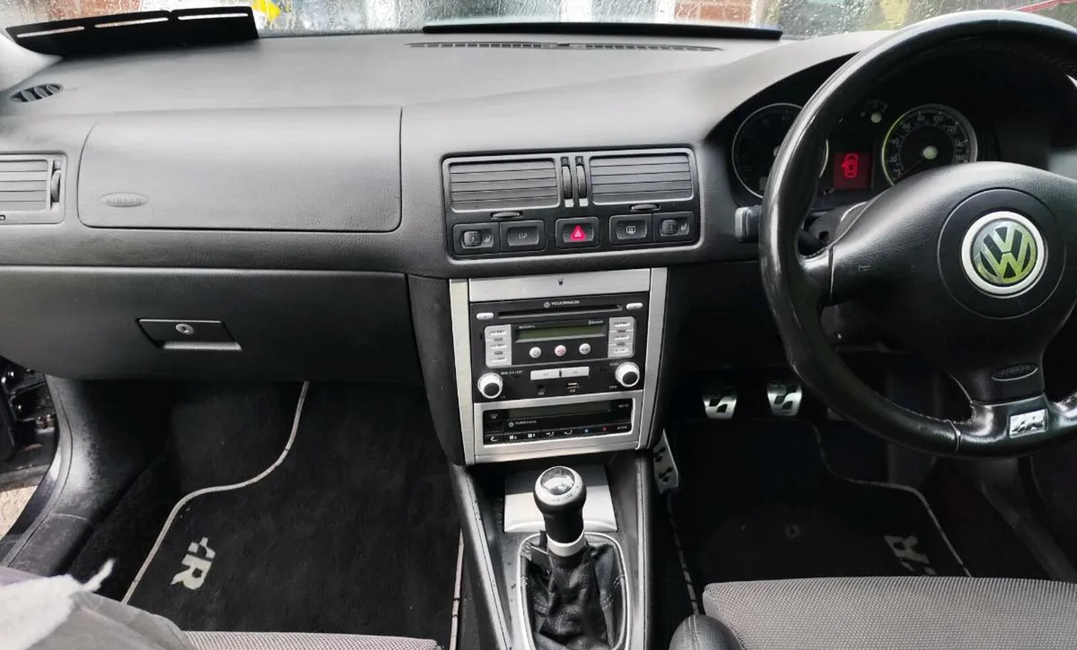 MK4 Golf R32 (NCT 6/26) - Image 2